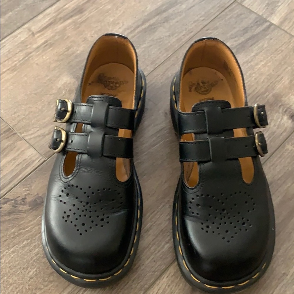 Dr. Martens Smooth Leather Mary Jane shoes (black)